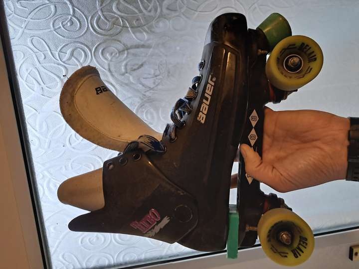 1990 Bauer Turbo with Pro8 Trucks and Belair Hockey wheels